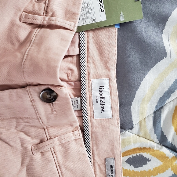 NWT Men's Chinos - Picture 2 of 4